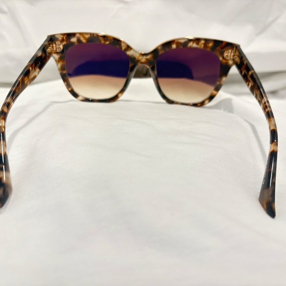 NEW! DITA DAYTRIPPER 22031-C-CMT-GLD; TOURTOISE & GOLD FRAME W/ BROWN GRADIENT L - Picture 6 of 7
